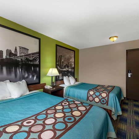 Hotel Super 8 Cleveland North Ridgeville Esterno foto