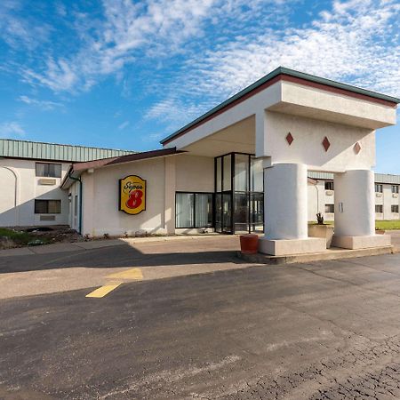 Hotel Super 8 Cleveland North Ridgeville Esterno foto